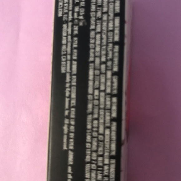 Kylie Glam Matte Lipstick - Picture 5 of 5